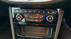 Vauxhall Astra 1.6T 16V 200 Elite Nav 5dr Petrol Hatchback